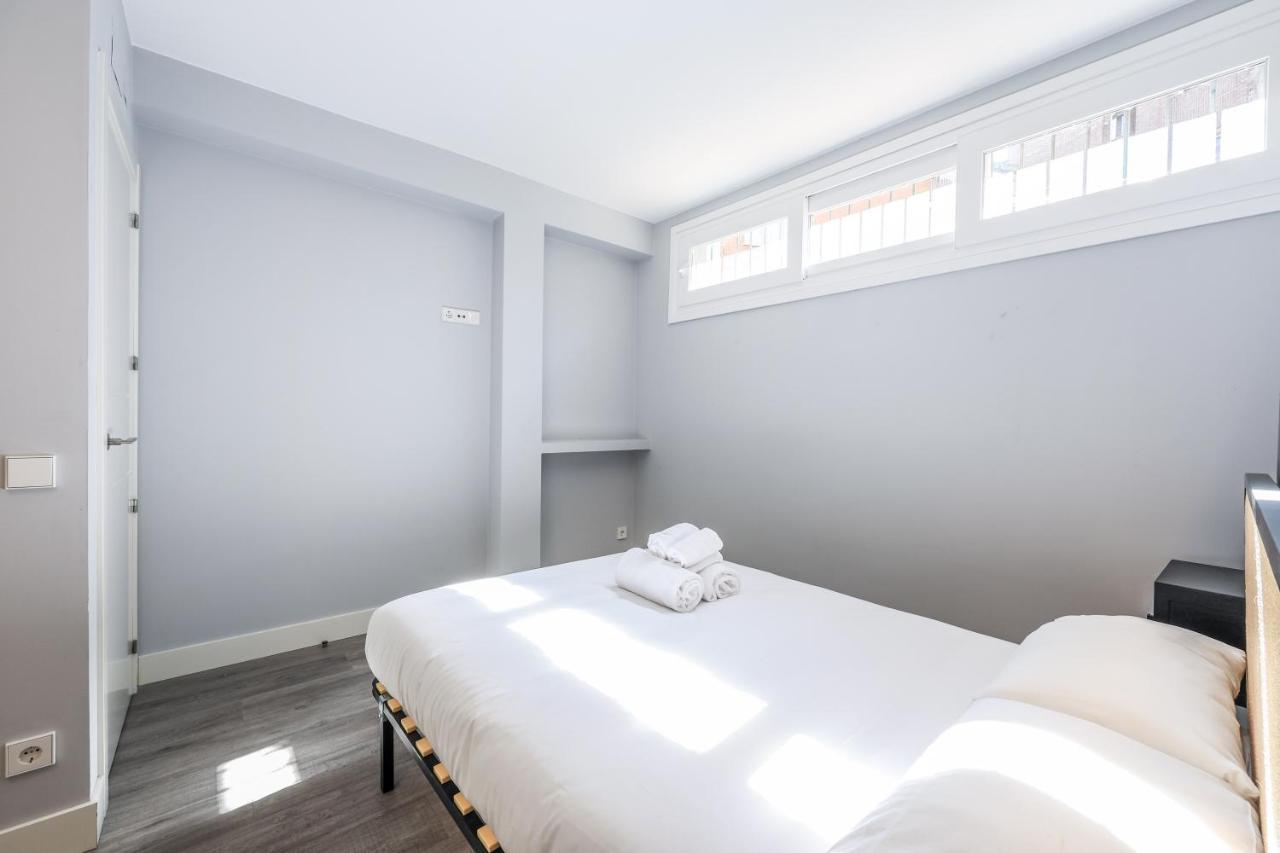 Apartamentos Reformados En Arturo Soria Мадрид Экстерьер фото